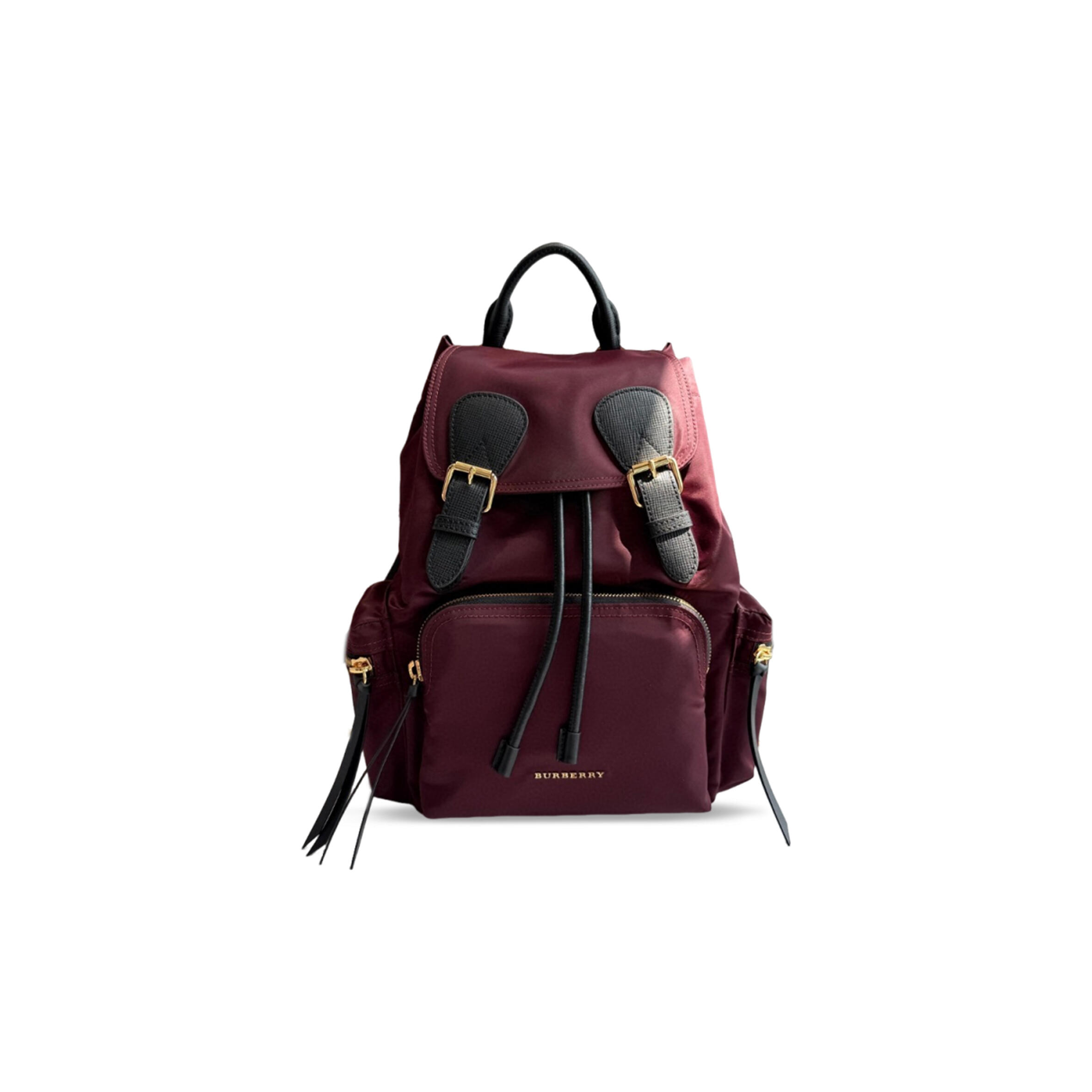 Bv*b*rry backpack (33*22*14 cm)